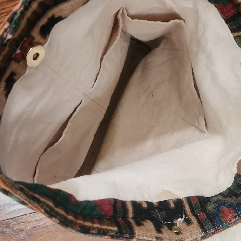 Southwestern Boho Leather Bucket Bag - Picture 3 of 6